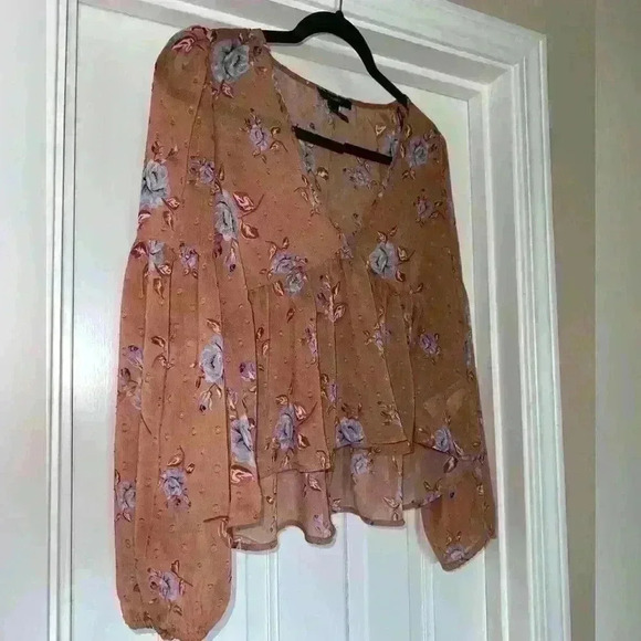 LIKE NEW Boho Sheer Blouse Size Small - Picture 1 of 7